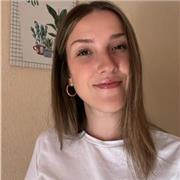Profesora titulada en Infantil y Primaria ofrece clases particulares de cualquier temario de Primaria y cuidado de niños.